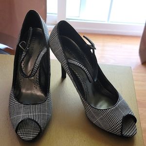 Plaid heels